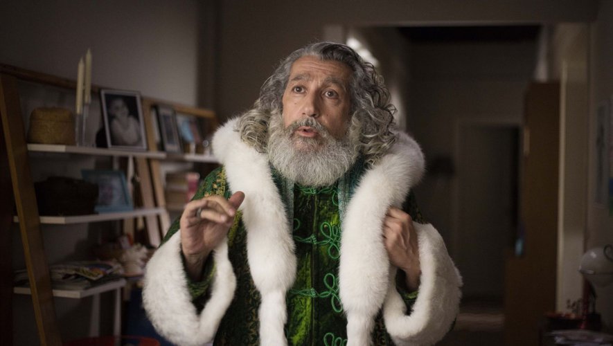 Santa & Cie : pourquoi le Père Noël d’Alain Chabat est vert ?