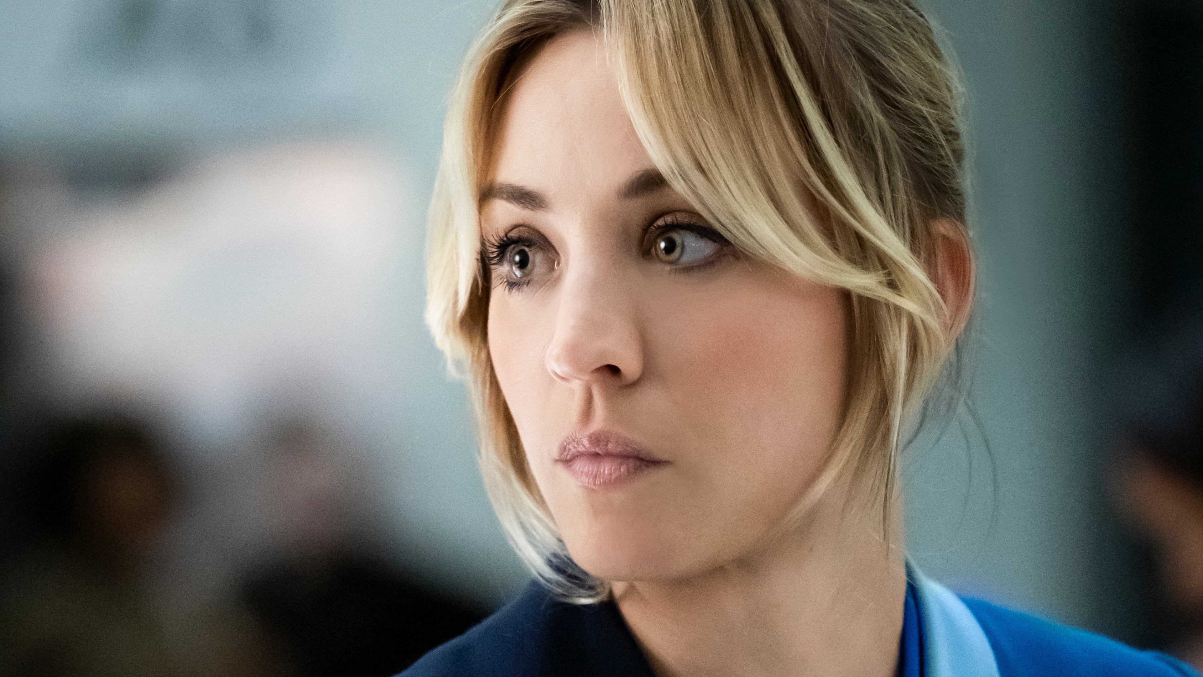 The Flight Attendant : la série avec Kaley Cuoco arrive en France