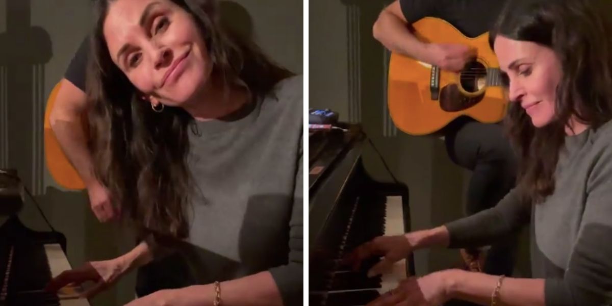 Friends : Courteney Cox reprend le célèbre générique au piano