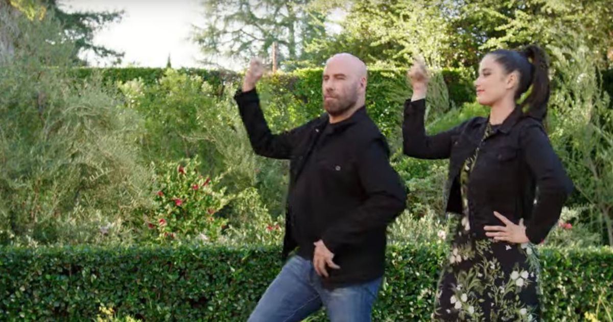 John Travolta et sa fille refont les pas de danse de Grease