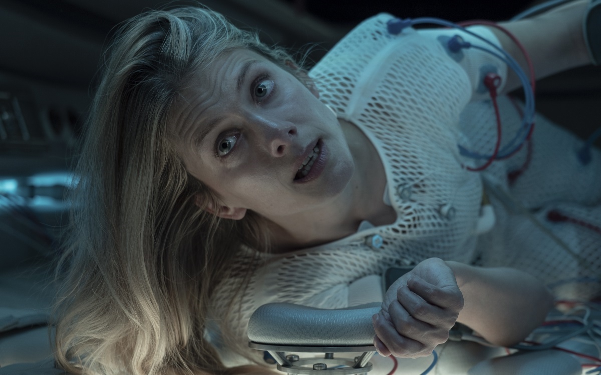 Oxygène : premières images de Mélanie Laurent dans le film d’Alexandre Aja