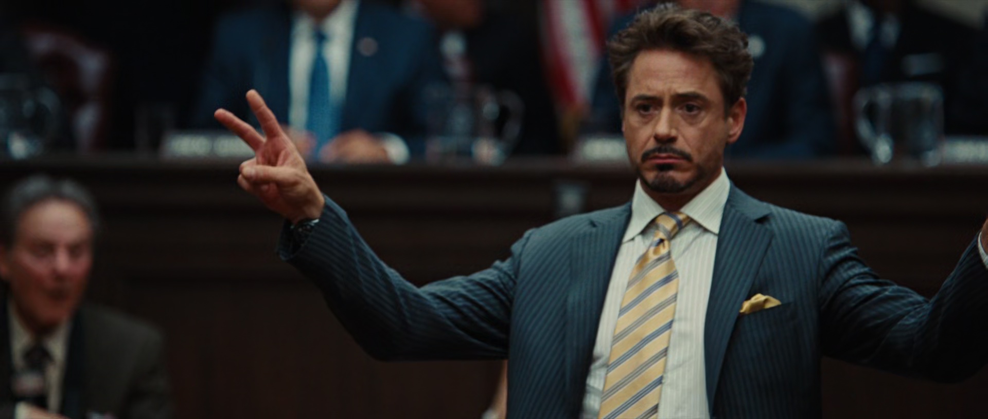 Théorie Iron Man 2 : pourquoi Tony Stark n'a pas retiré son réacteur ARK dès le second volet ?