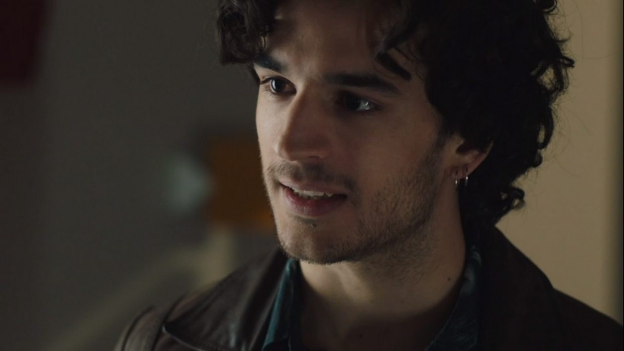 Ici tout commence : Greg se questionne sur son orientation sexuelle