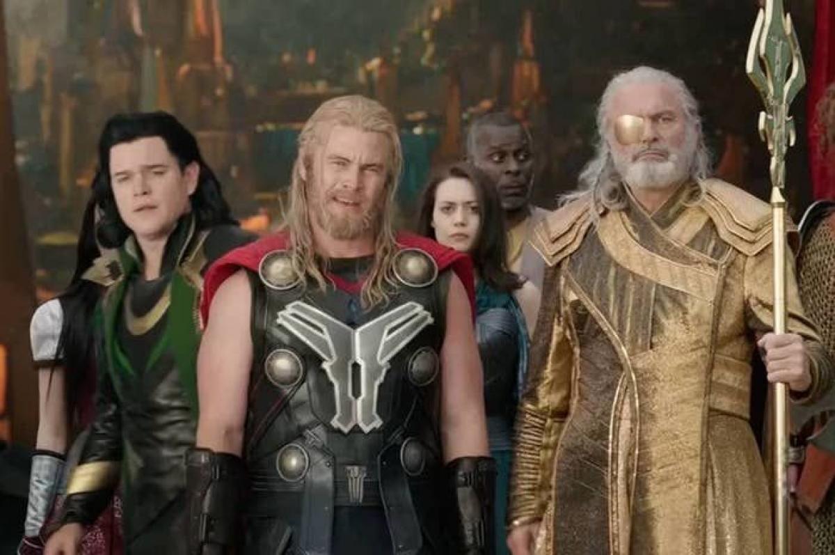 Thor Love and Thunder : Taika Waititi rappelle Matt Damon pour une nouvelle séquence théâtrale