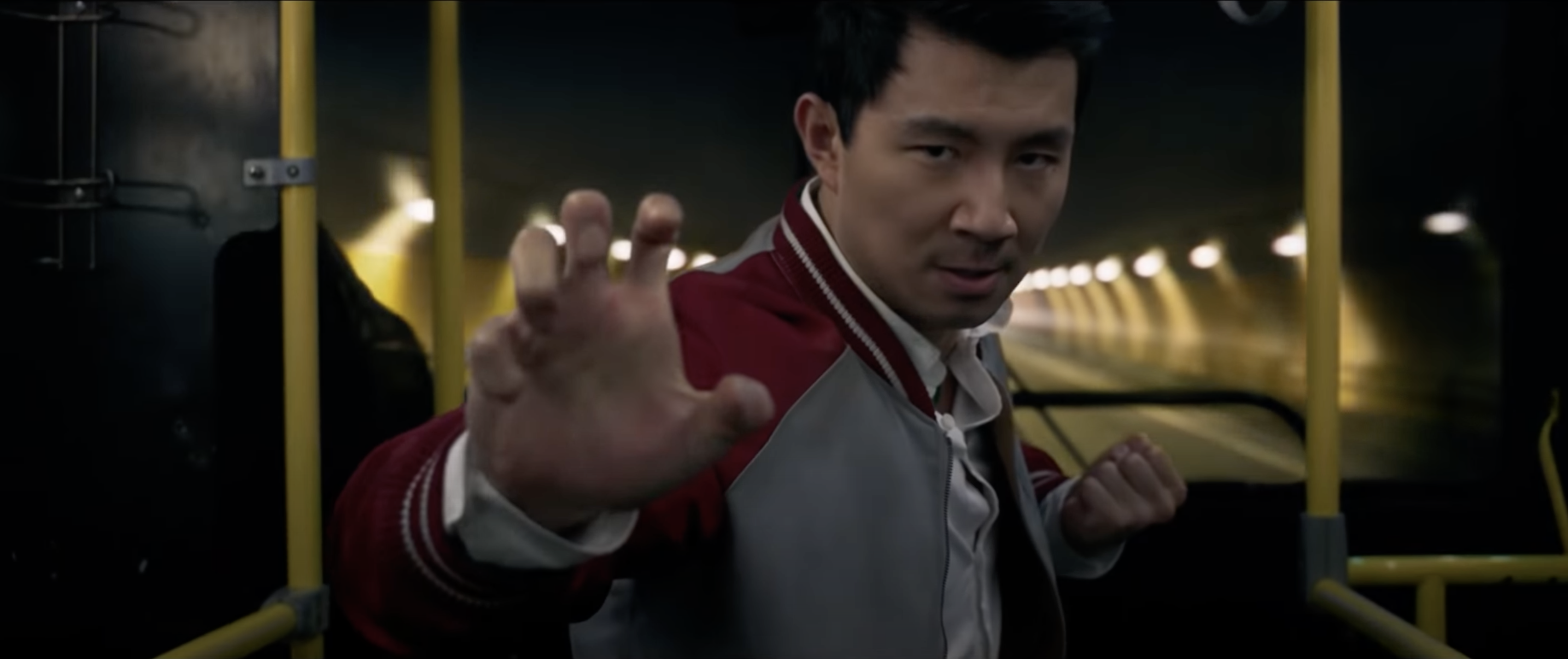 Shang-Chi et la Légende des Dix Anneaux : 8 plans à retenir de la bande-annonce