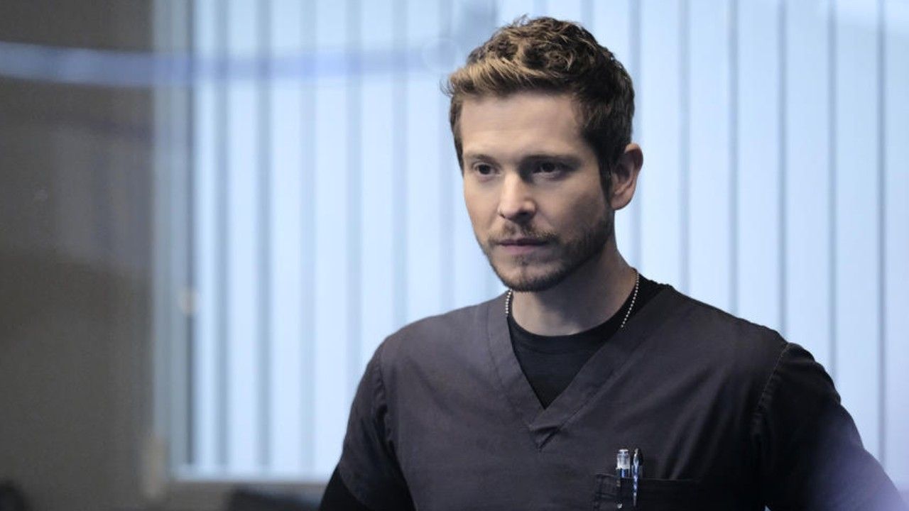 The Resident (TF1) : Conrad (Matt Czuchry), licencié, va-t-il disparaître de la série ?