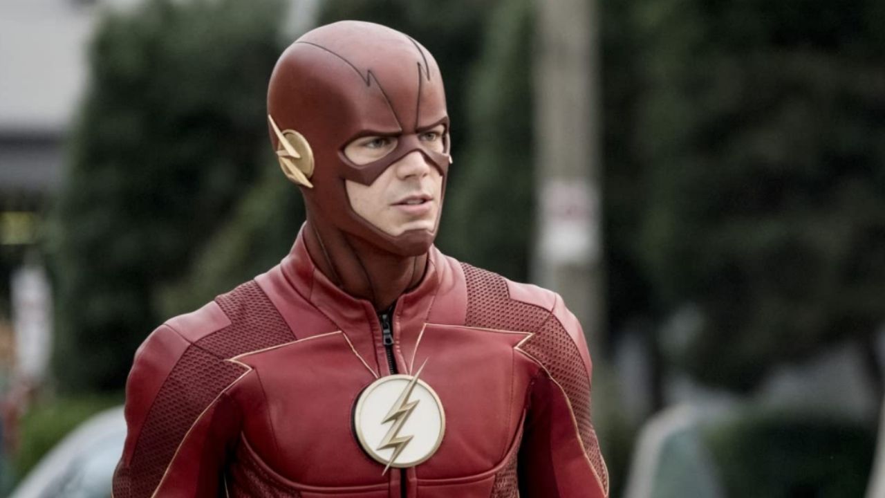 Flash saison 8 : des membres du Arrowverse réunis pour Armageddon