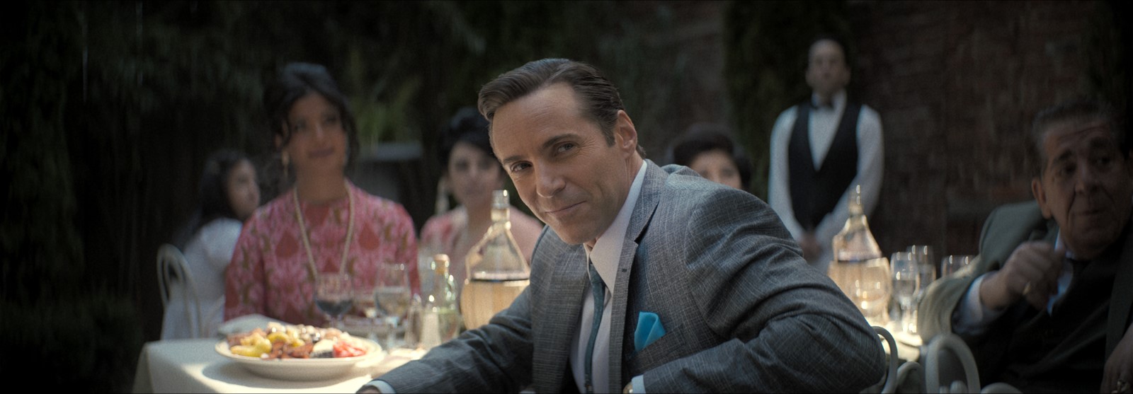 Alessandro Nivola (Many Saints of Newark) : 