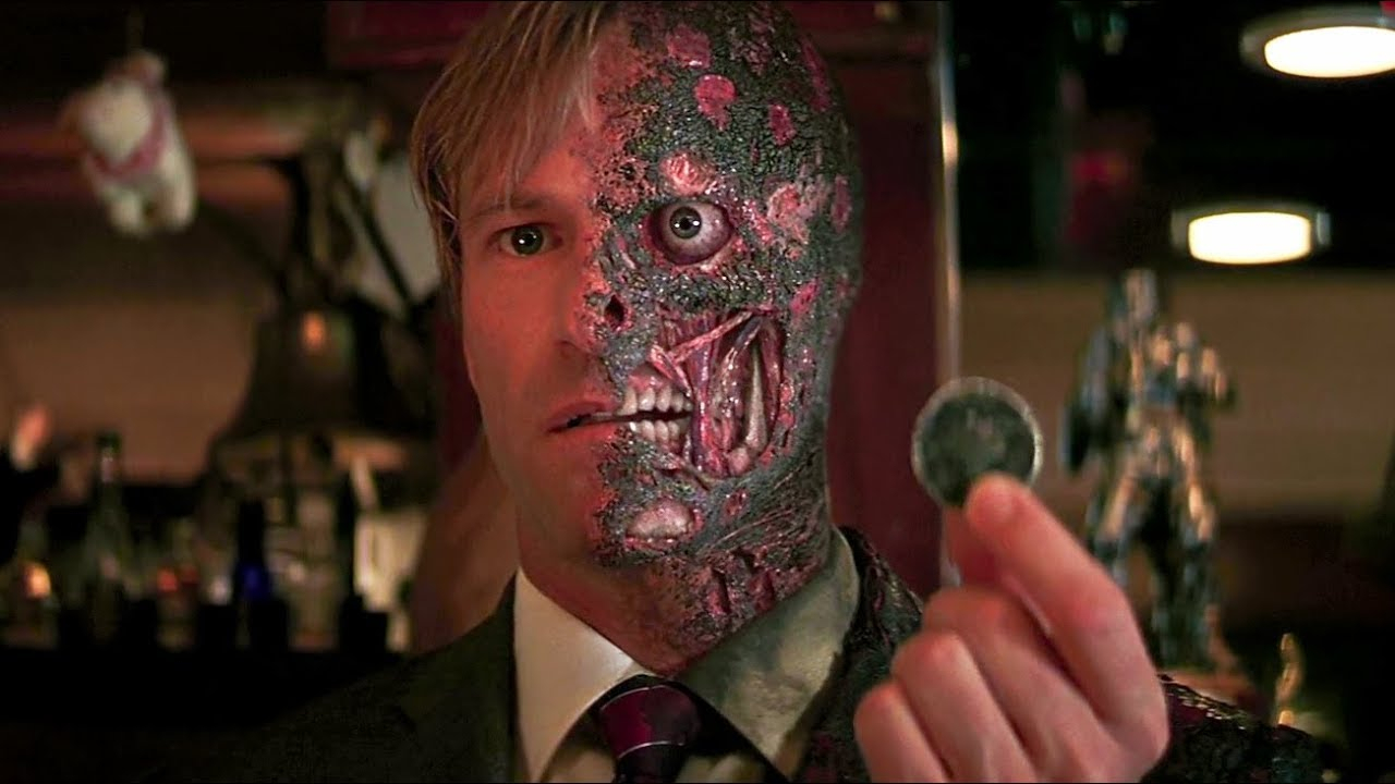 Gotham Knights : la série DC a trouvé son Harvey Dent chez 