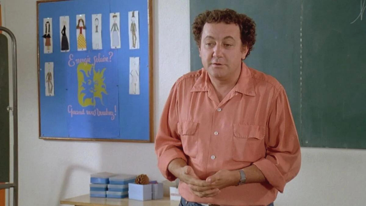 L'image du jour : Coluche en instituteur dans le film Le Maître d'école