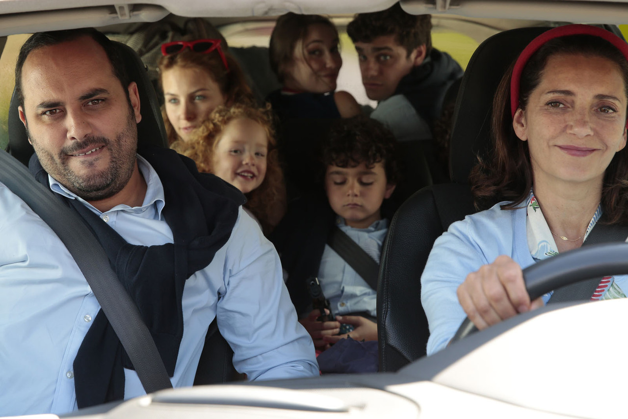 Ma famille t'adore déjà : ce jour où Dany Boon a débarqué sur le plateau dans une tenue inadaptée