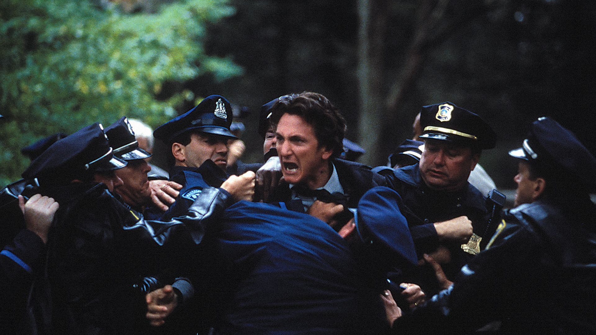 Mystic River : l'auteur Dennis Lehane s'est inspiré de son vécu pour la scène d'introduction tragique