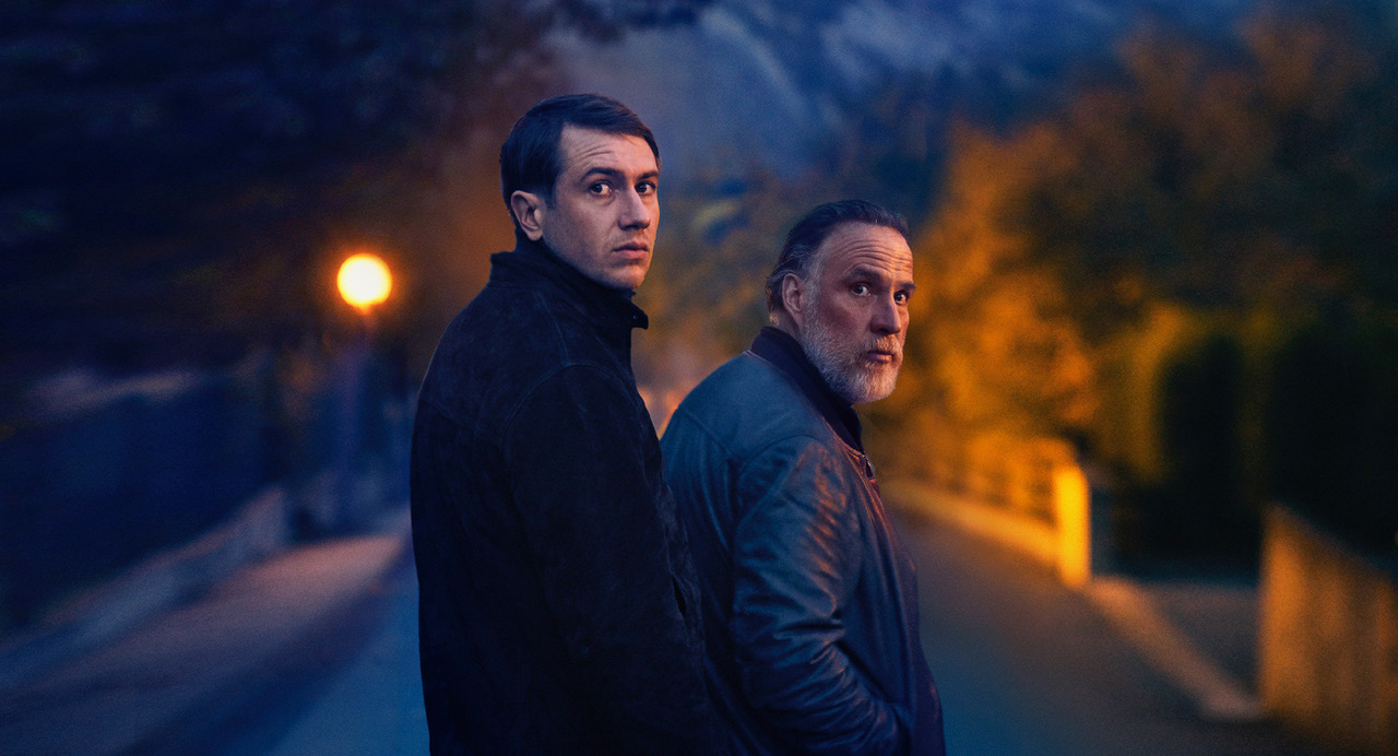 La Nuit du 12 : un crime horrible hante Bouli Lanners et Bastien Bouillon dans la bande-annonce