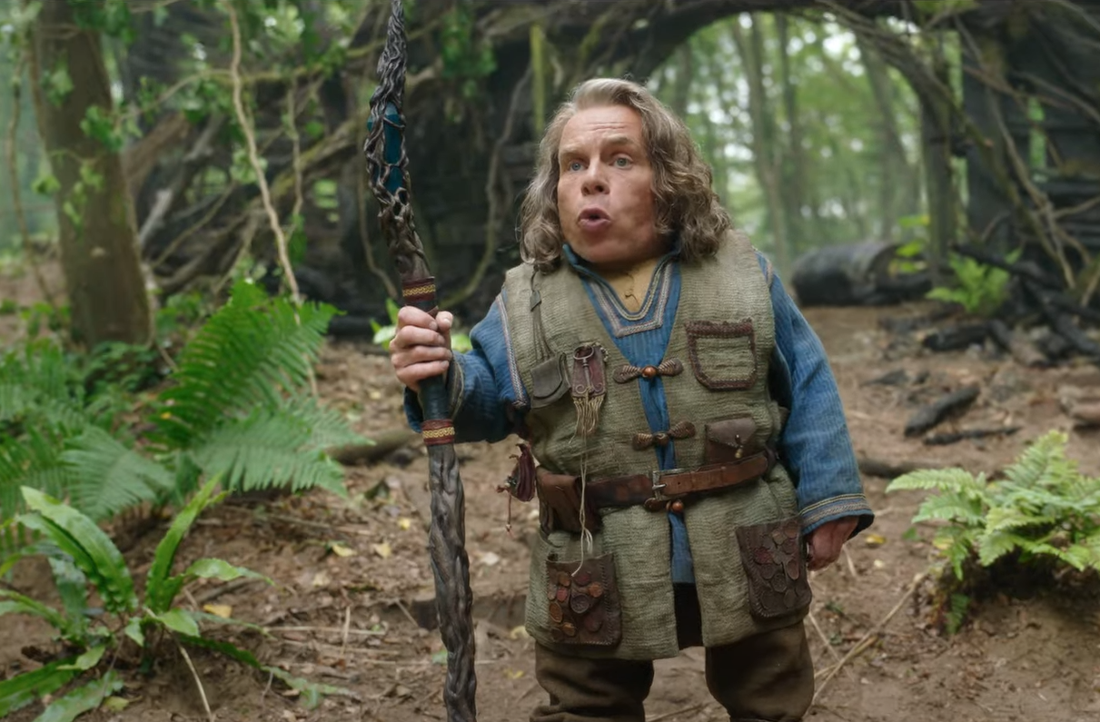 Willow : Warwick Davis de retour dans la bande-annonce de la série