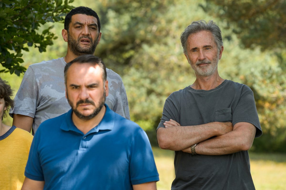 Critique de Hommes au bord de la crise de nerfs (Film, 2022) - CinéSérie