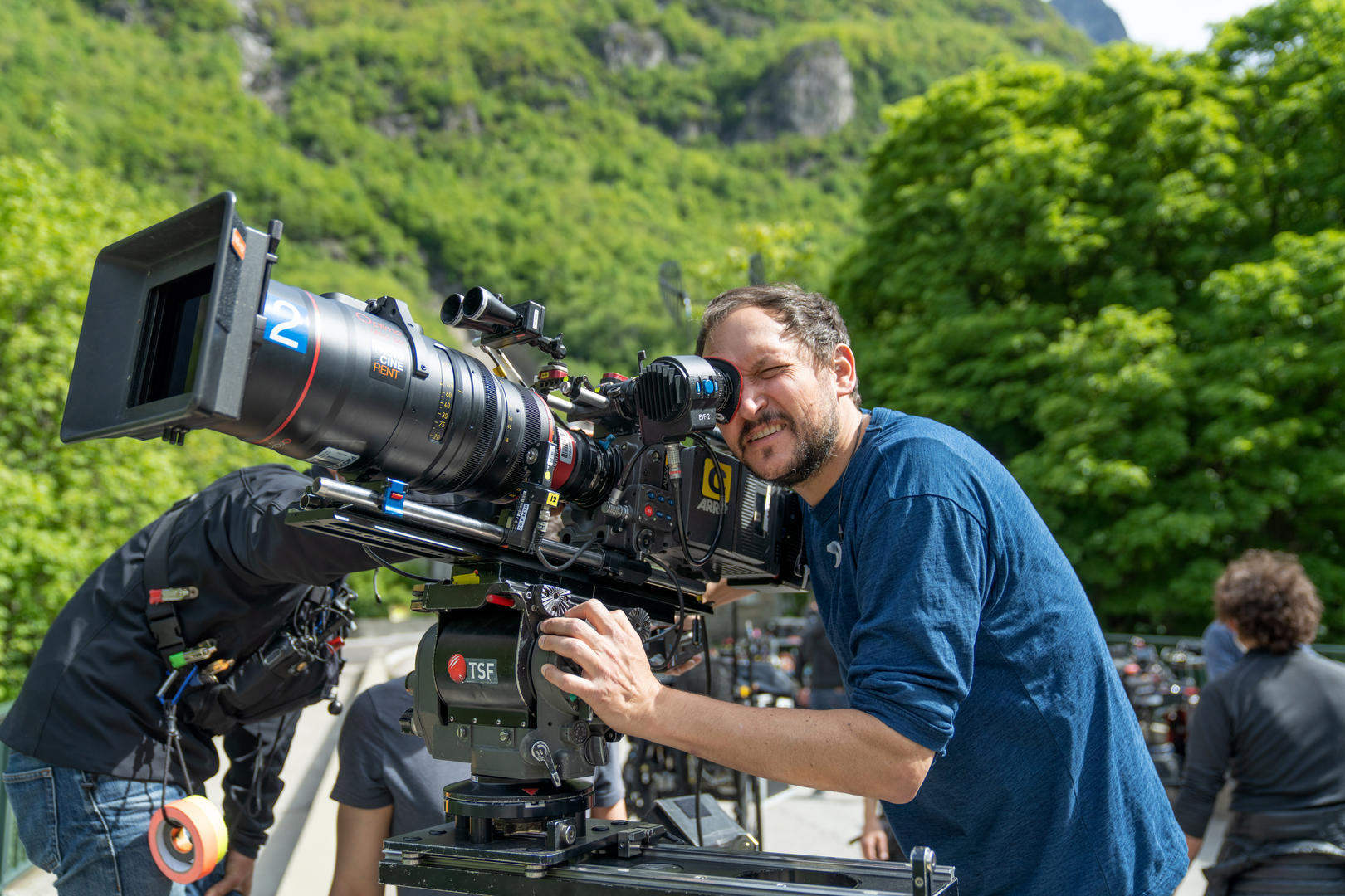 Loin du périph : Netflix dévoile l'impressionnant making-of du film