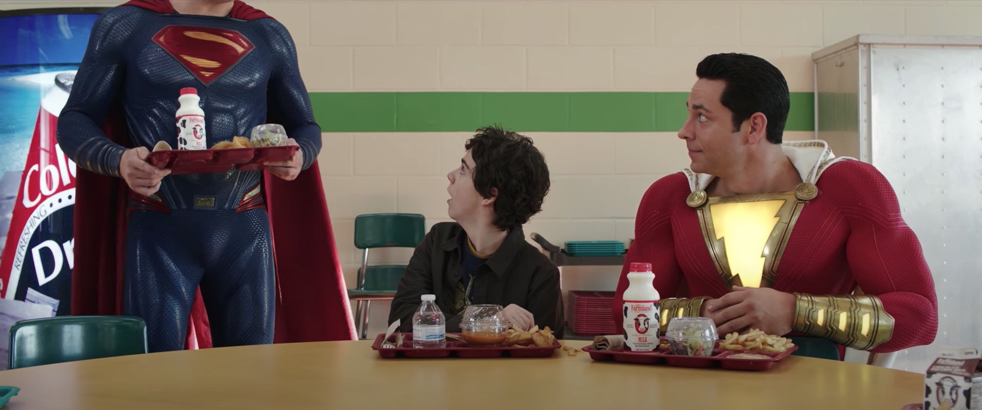 Shazam : pourquoi ne voit-on pas le visage de Superman à la fin du film ?
