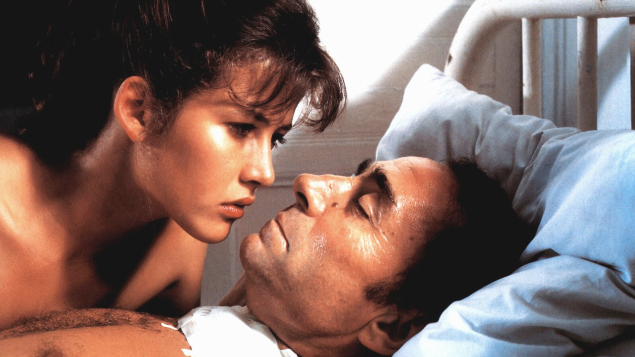 L'image du jour : Sophie Marceau et Claude Brasseur incarnent un couple dans Descente aux enfers