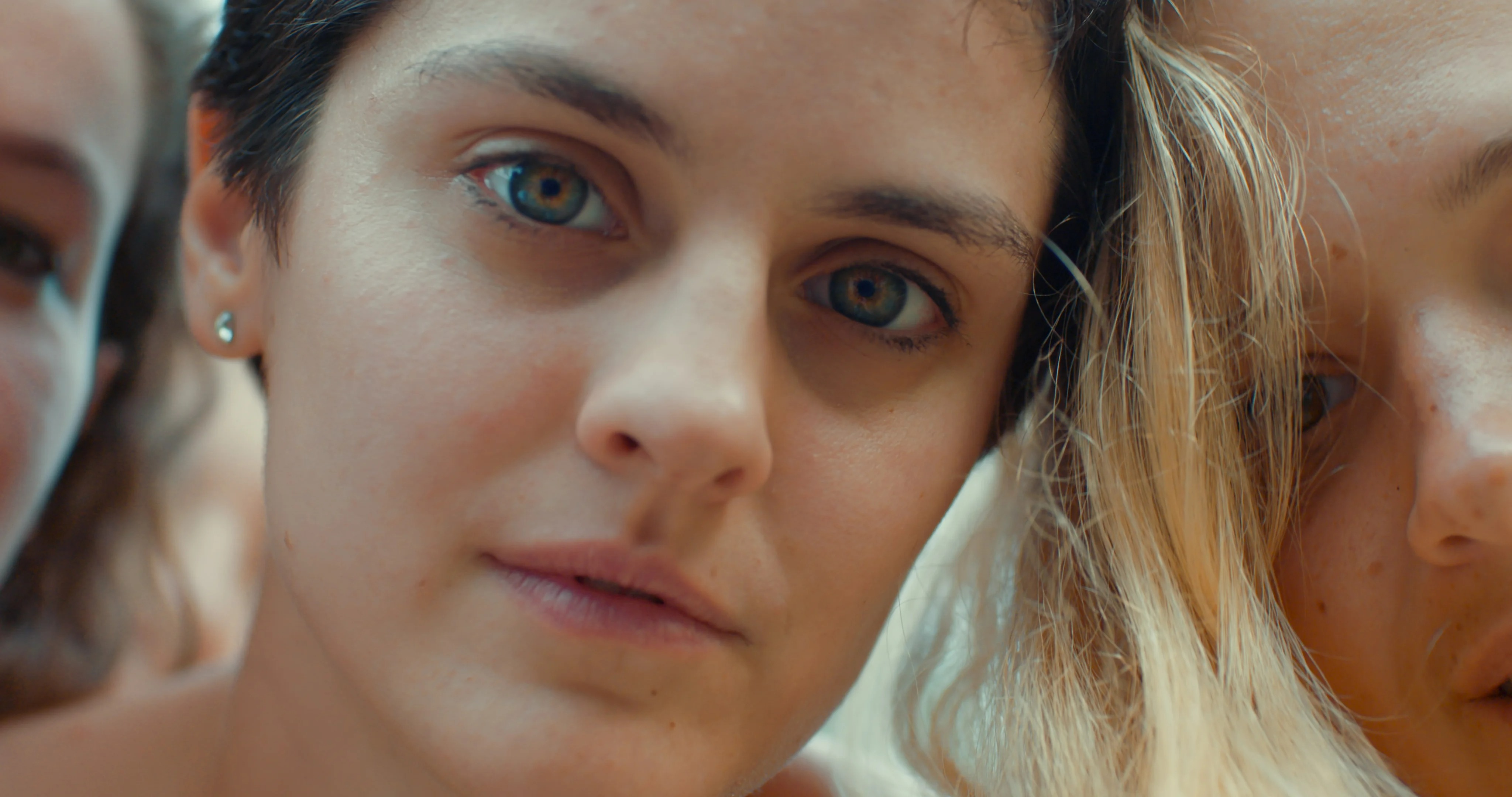 Mi iubita mon amour : Noémie Merlant part en Roumanie et réalise une œuvre très personnelle