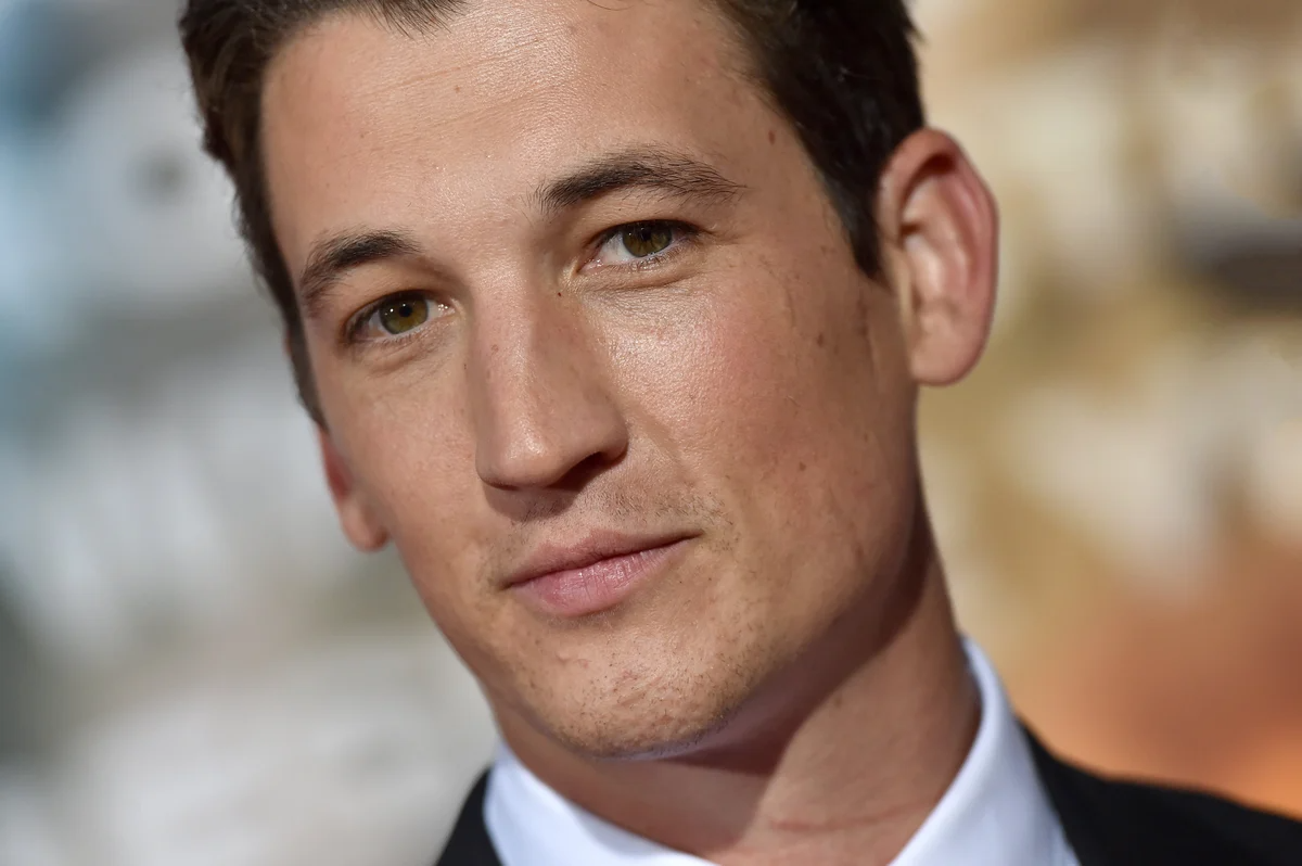 Miles Teller (Top Gun Maverick) : d'où viennent les cicatrices de l'acteur ?