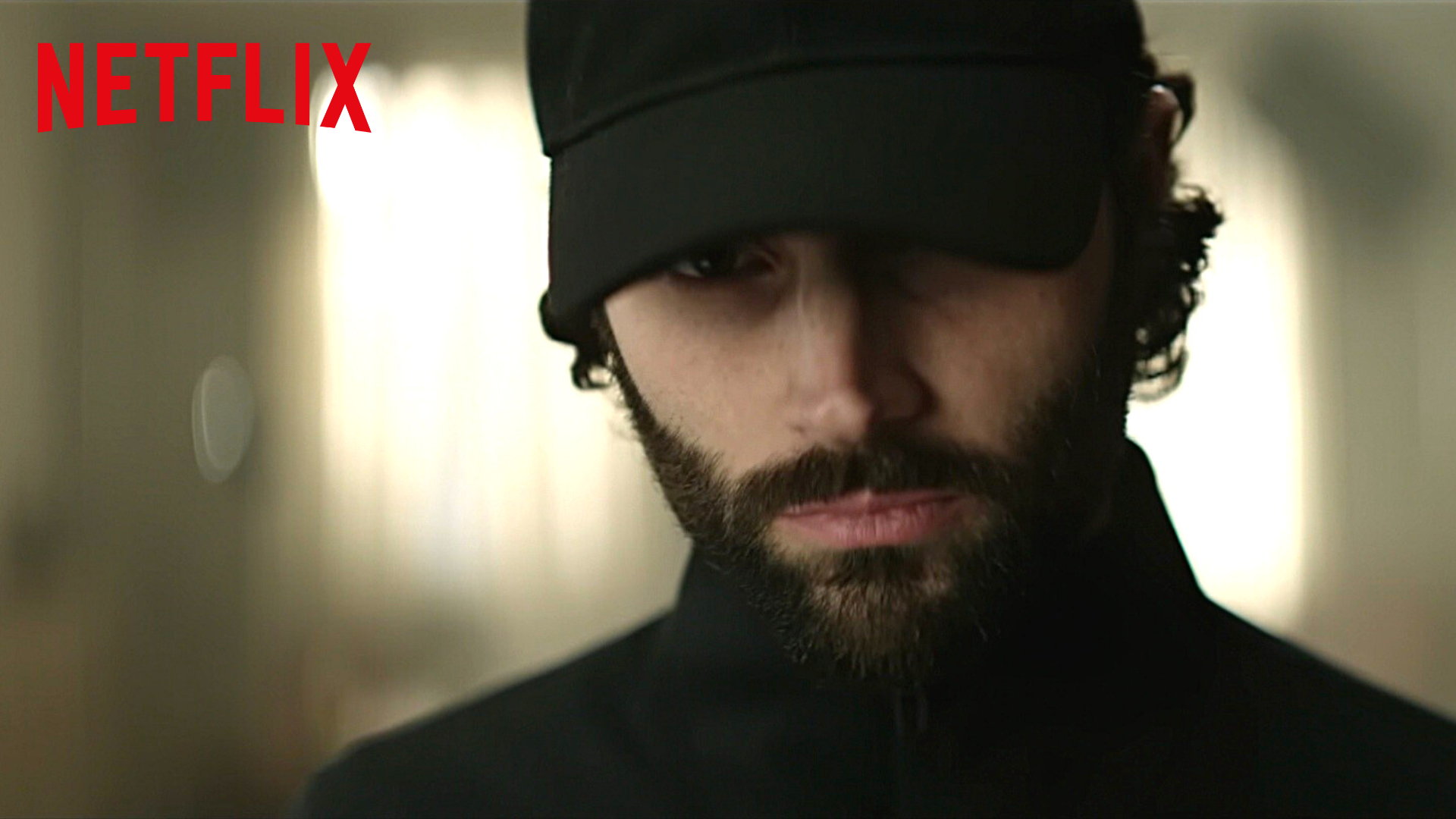 You : une date et un teaser pour la saison 4