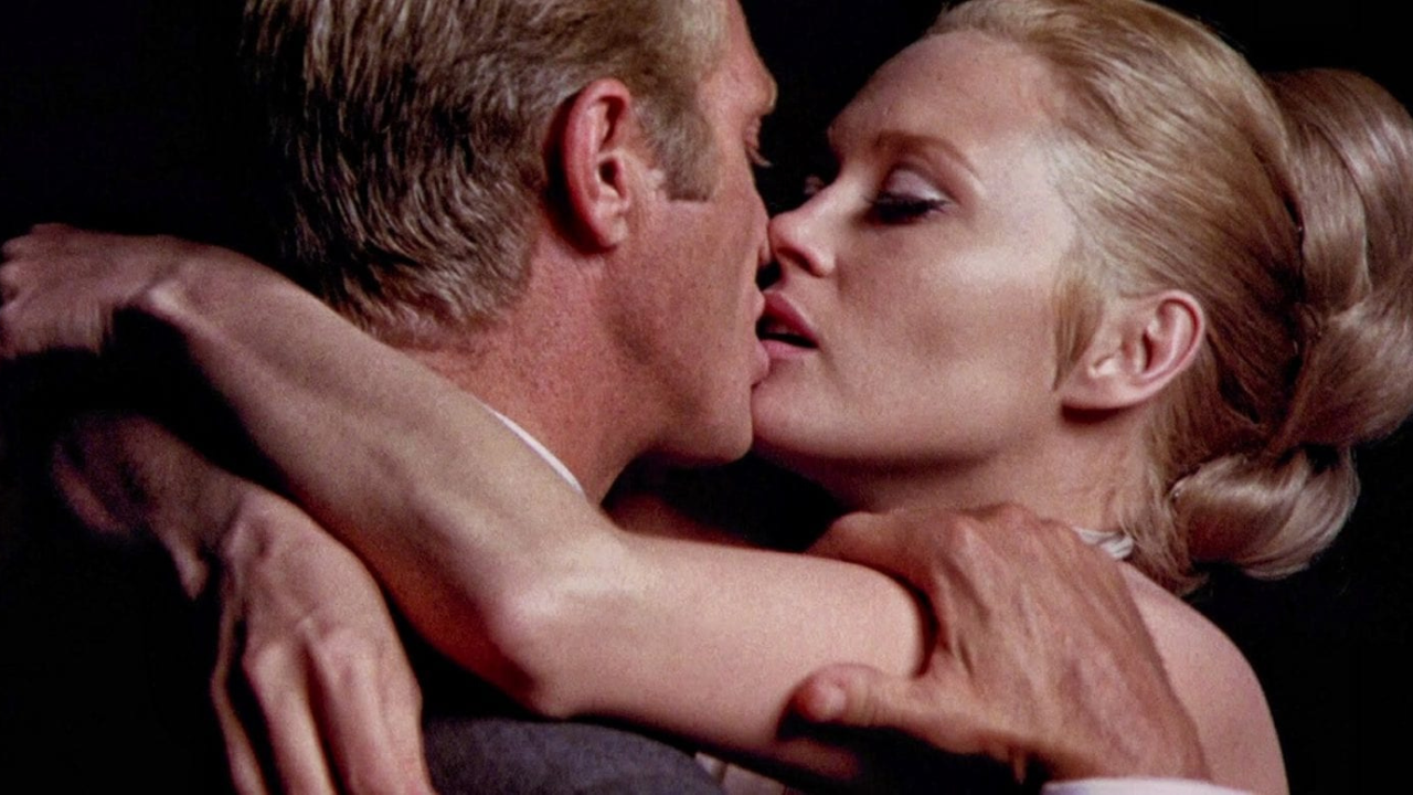 L'image du jour : la célèbre partie d'échec très sensuelle dans 