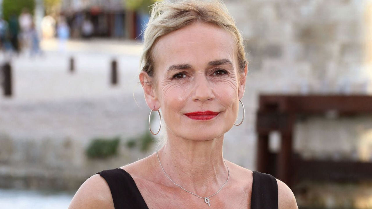 Sandrine Bonnaire : "Un film doit nous éduquer ou créer des émotions"