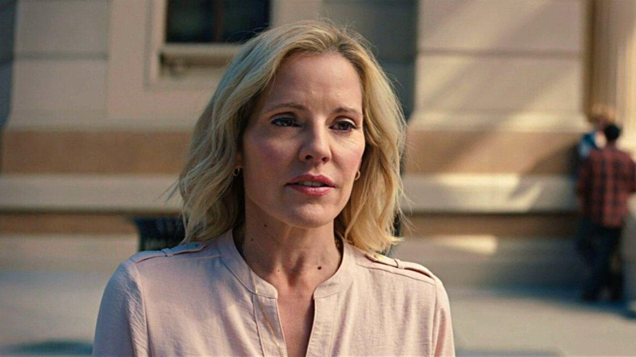 Emma Caulfield (