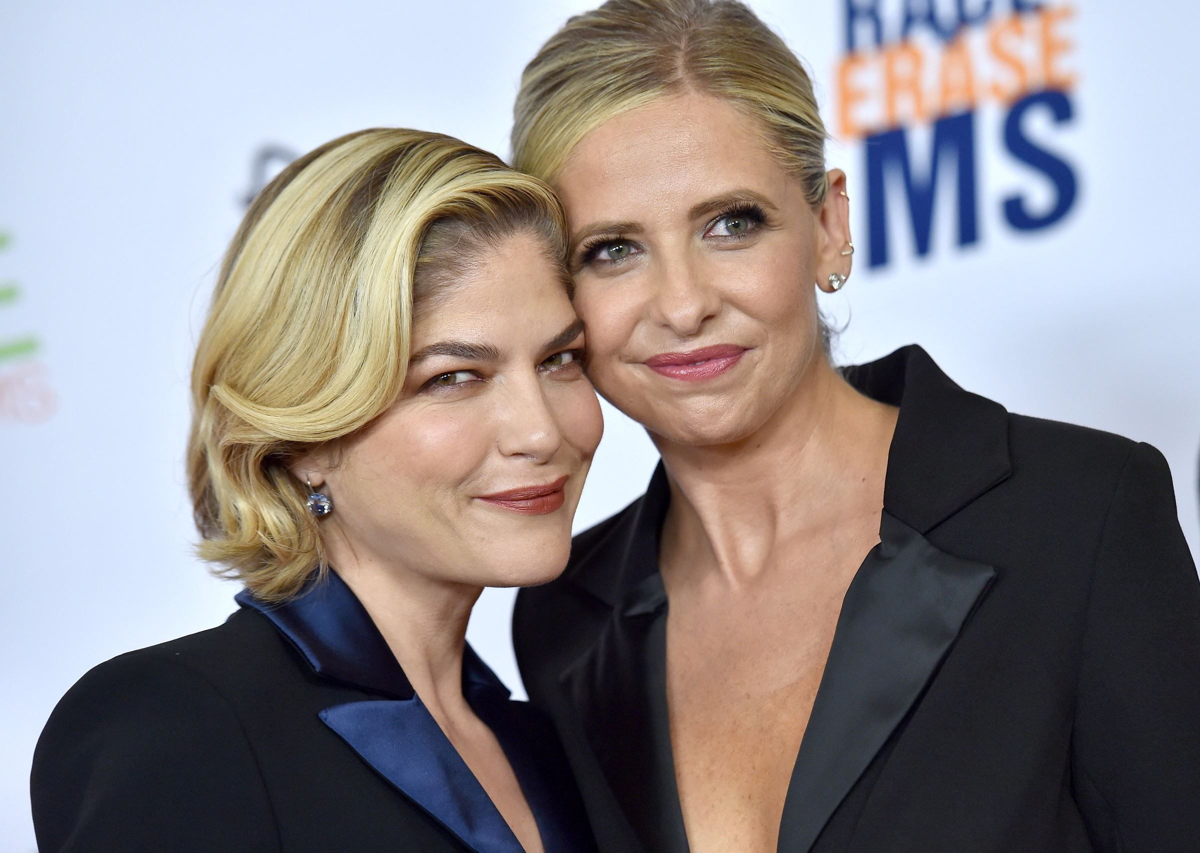 Selma Blair affaiblie, Sarah Michelle Gellar lui rend un bel hommage