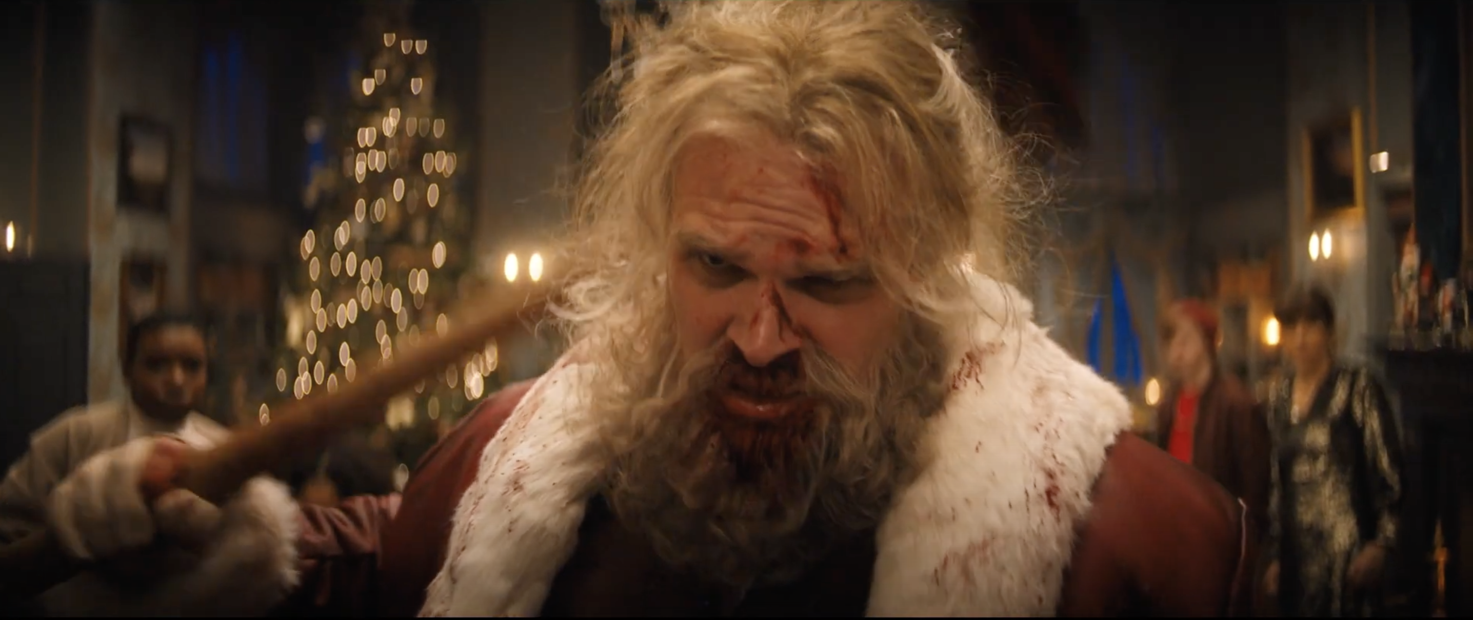 Violent Night : David Harbour en Père Noël énervé dans la bande-annonce