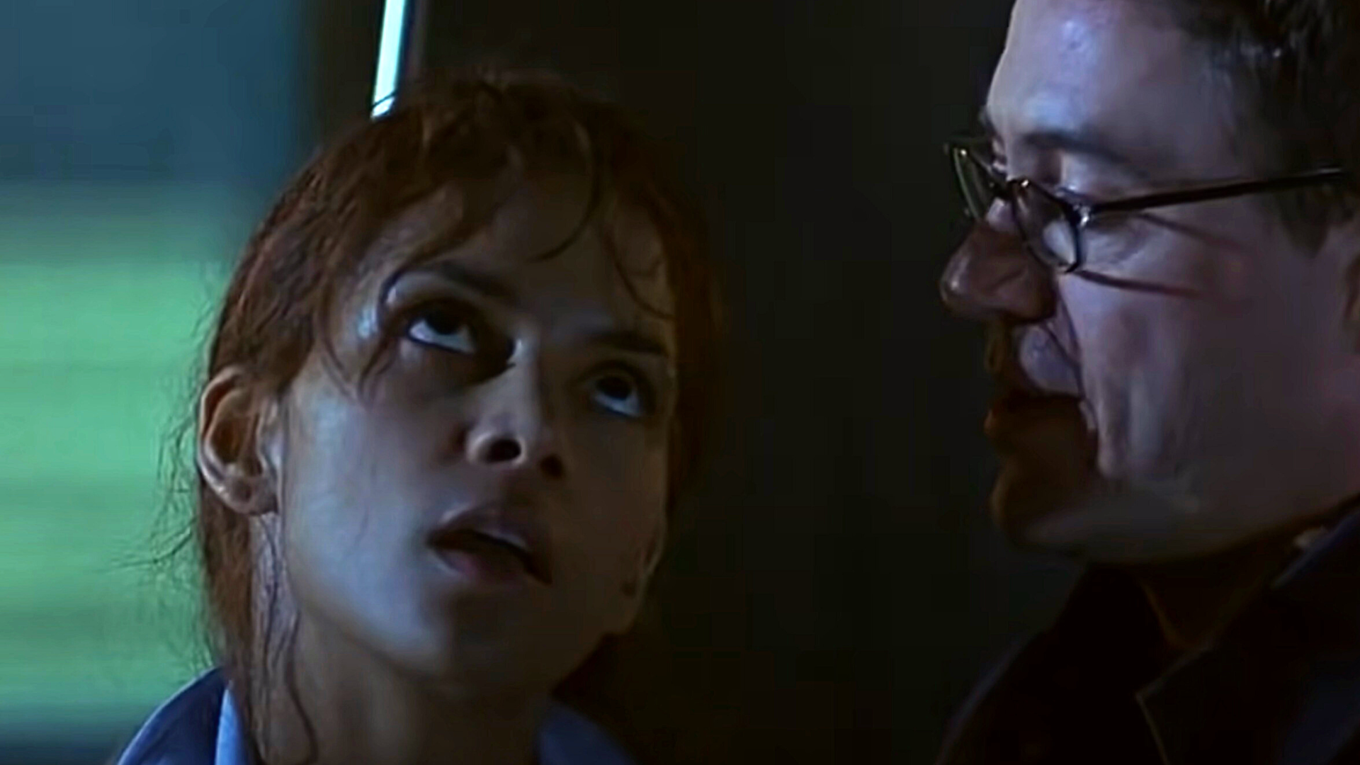 Gothika : Mathieu Kassovitz balance sur les tensions entre Halle Berry et Robert Downey Jr