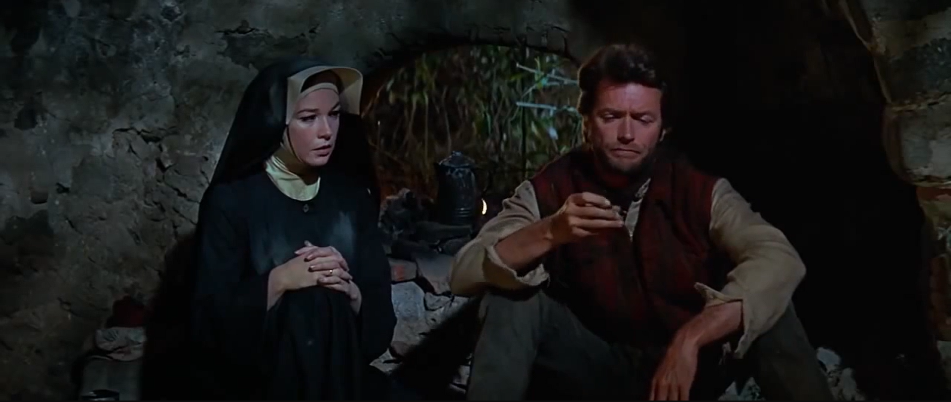 Sierra Torride : retour sur le tournage tendu du film avec Shirley MacLaine et Clint Eastwood