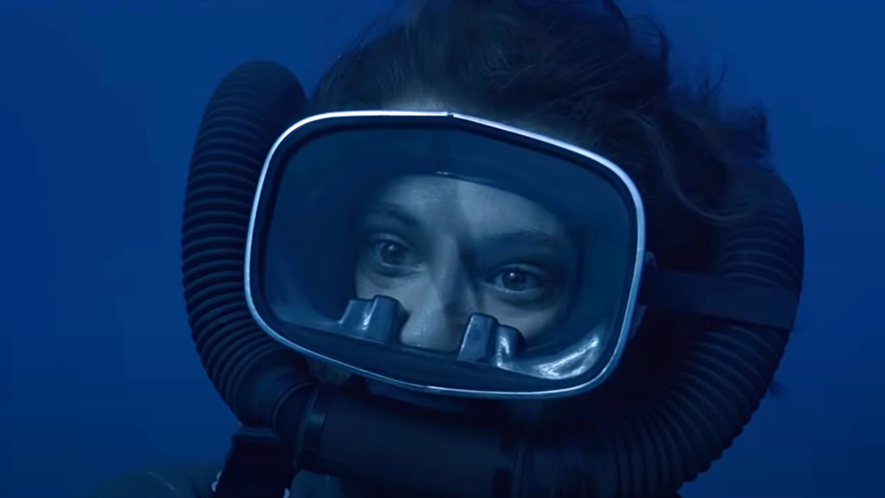 L'Odyssée : Pierre Niney a-t-il vraiment nagé avec des requins ?