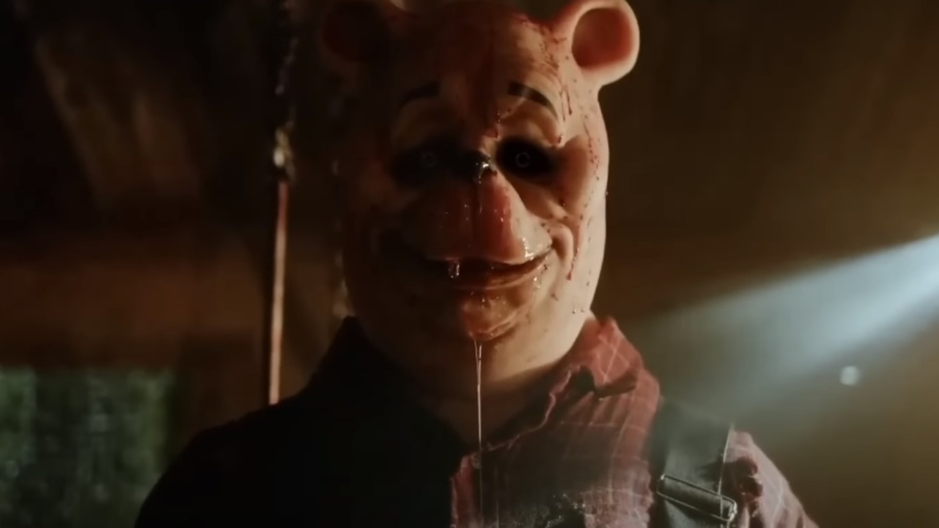 Le film d'horreur Winnie l'ourson se fait atomiser par la critique