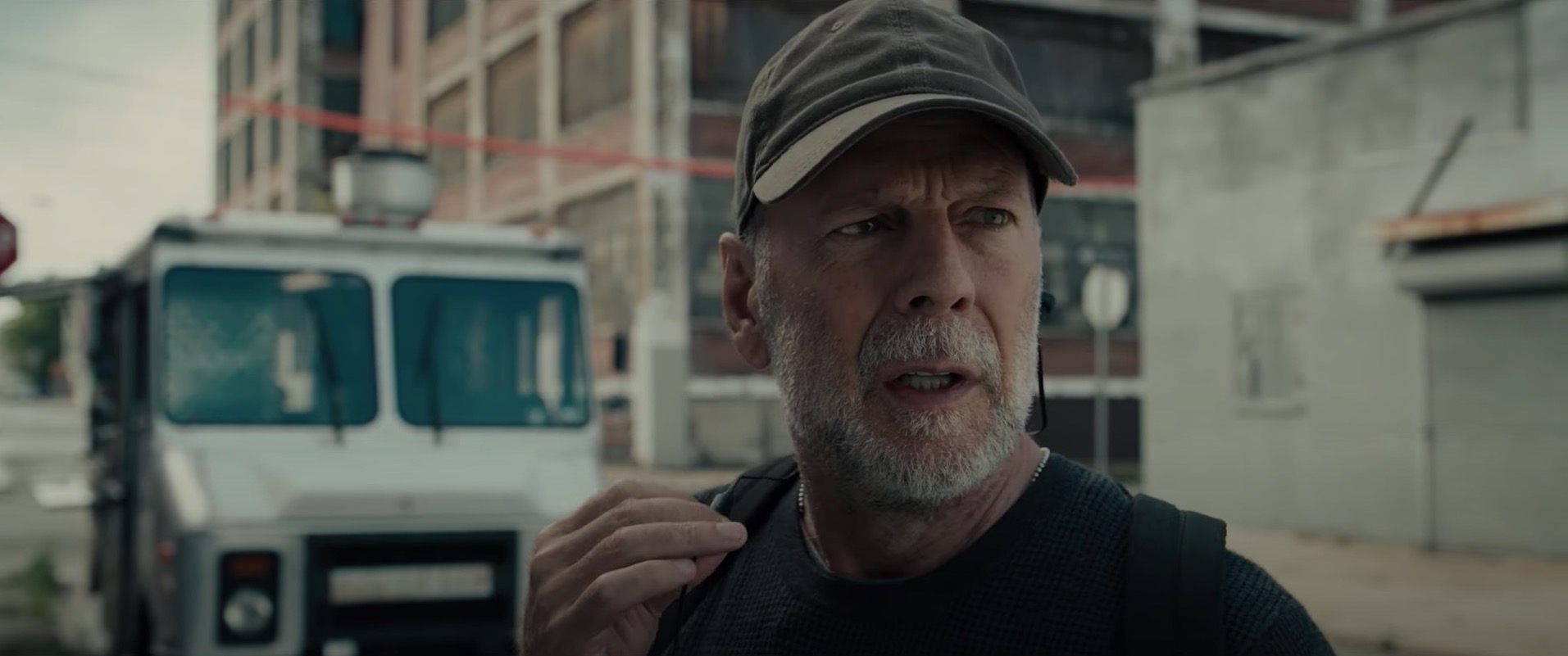 Bruce Willis malade : sa femme en colère contre les paparazzis