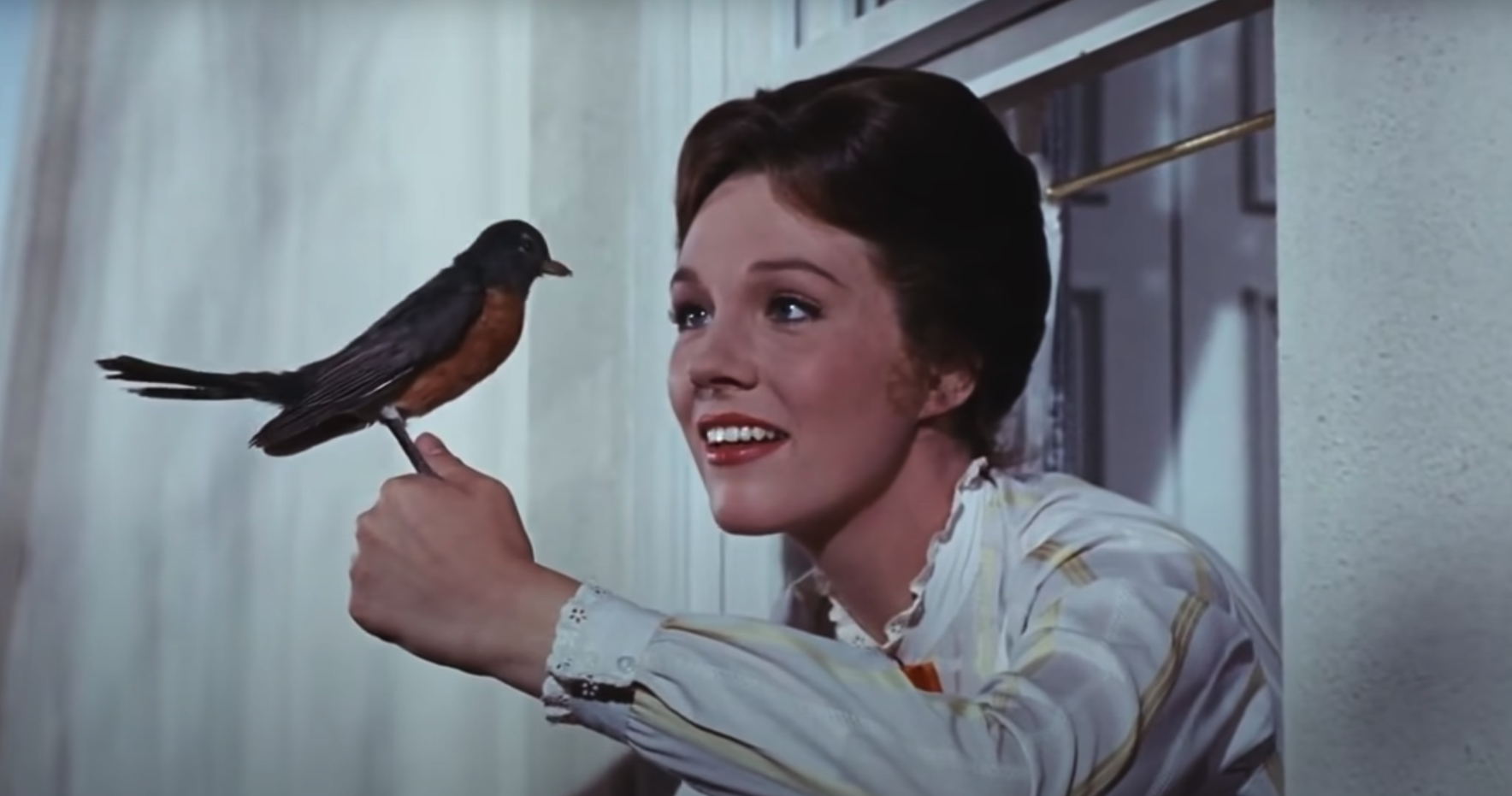 Mary Poppins : et si la célèbre nounou venait de la même planète que Doctor Who ?