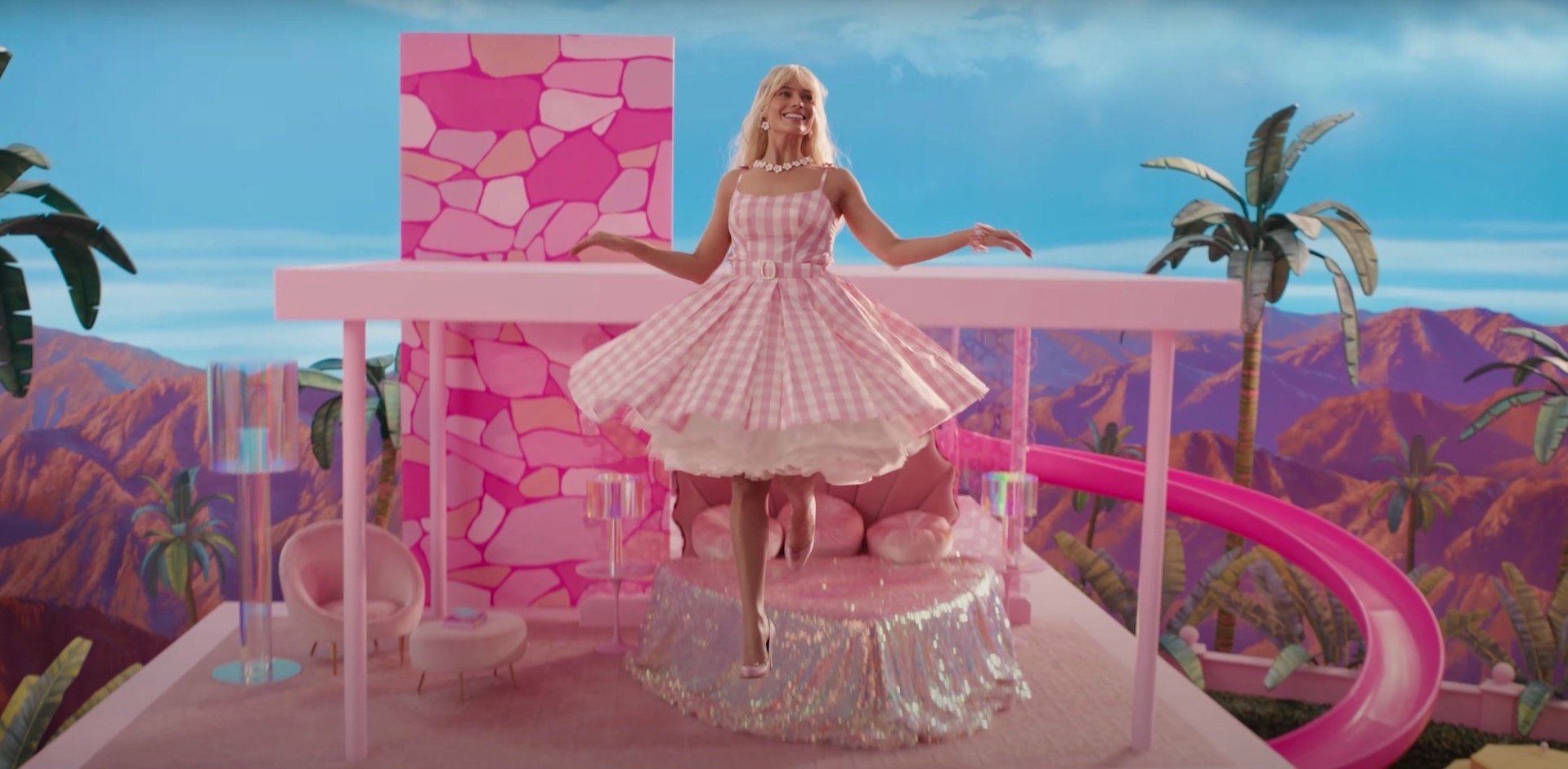 Barbie : Margot Robbie et Greta Gerwig s'envolent au box-office et battent des records