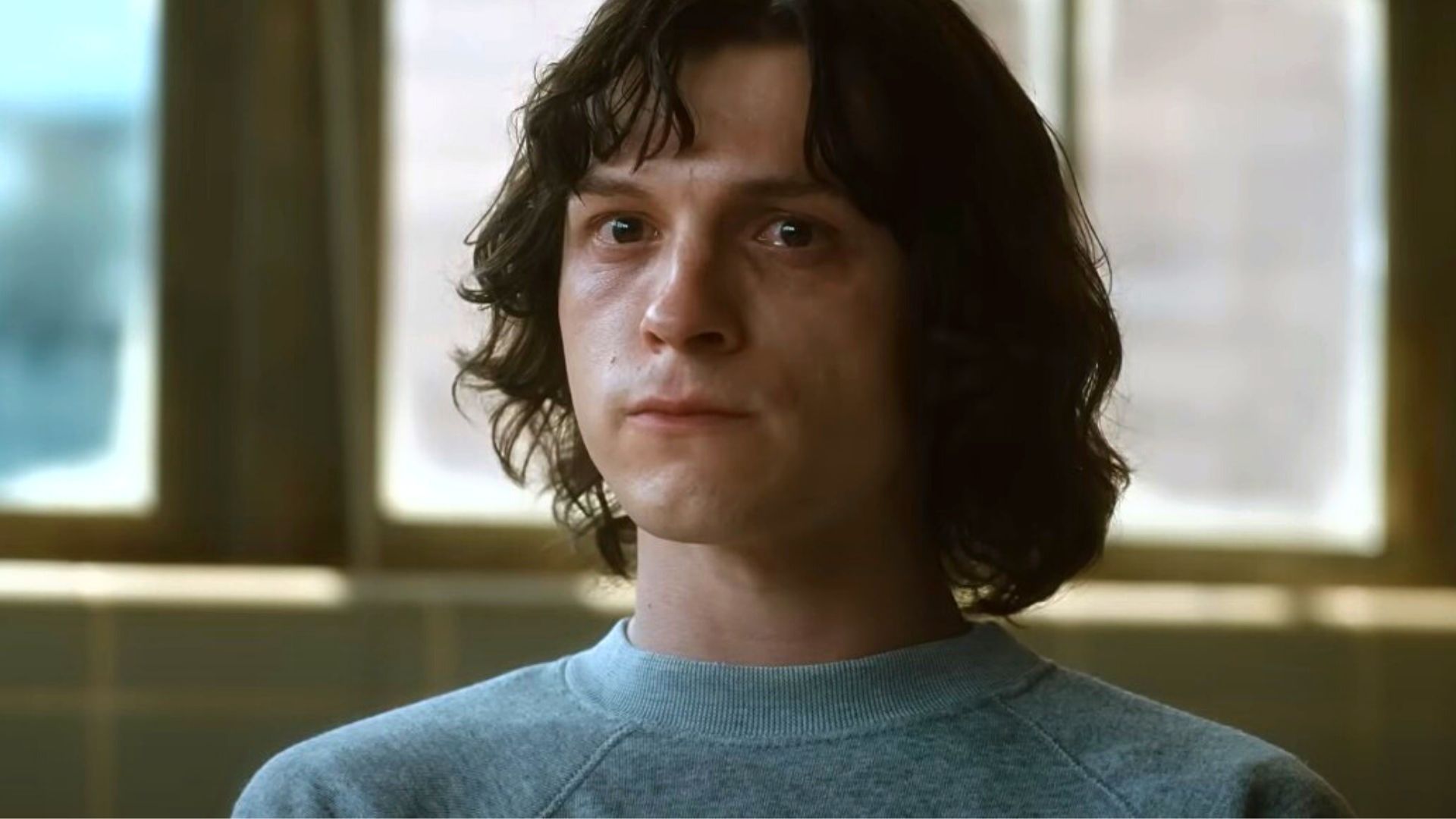 Tom Holland : la star de Spider-Man se confie sur son addiction à l'alcool