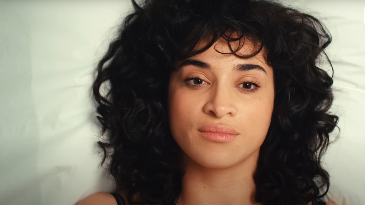 Irrésistible : une bande-annonce pour la comédie romantique avec Camélia Jordana