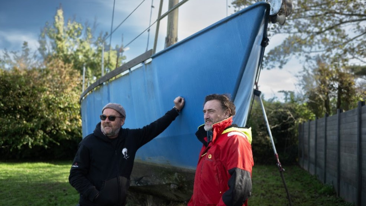 Jean-Paul Rouve dans un Gran Turismo version voile