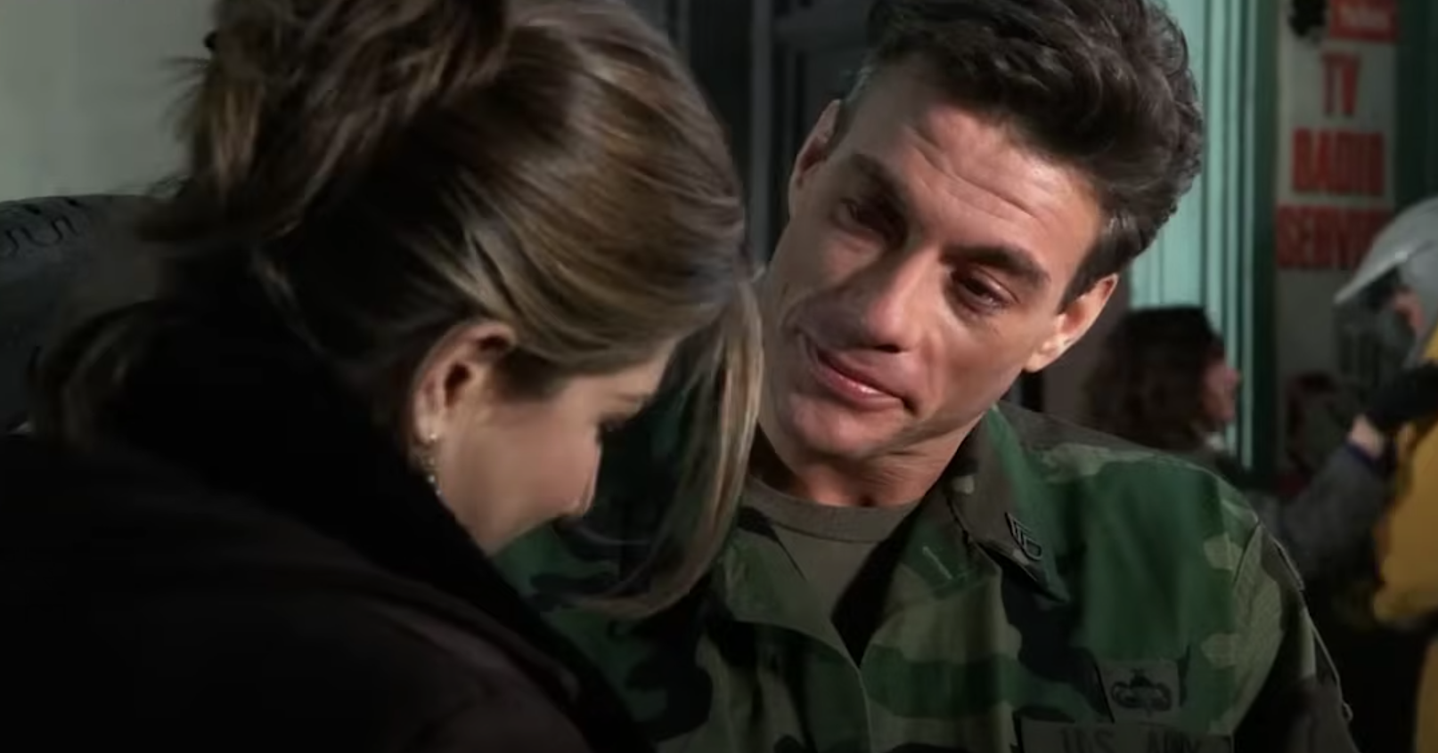 Friends : Jean-Claude Van Damme a honte de son caméo