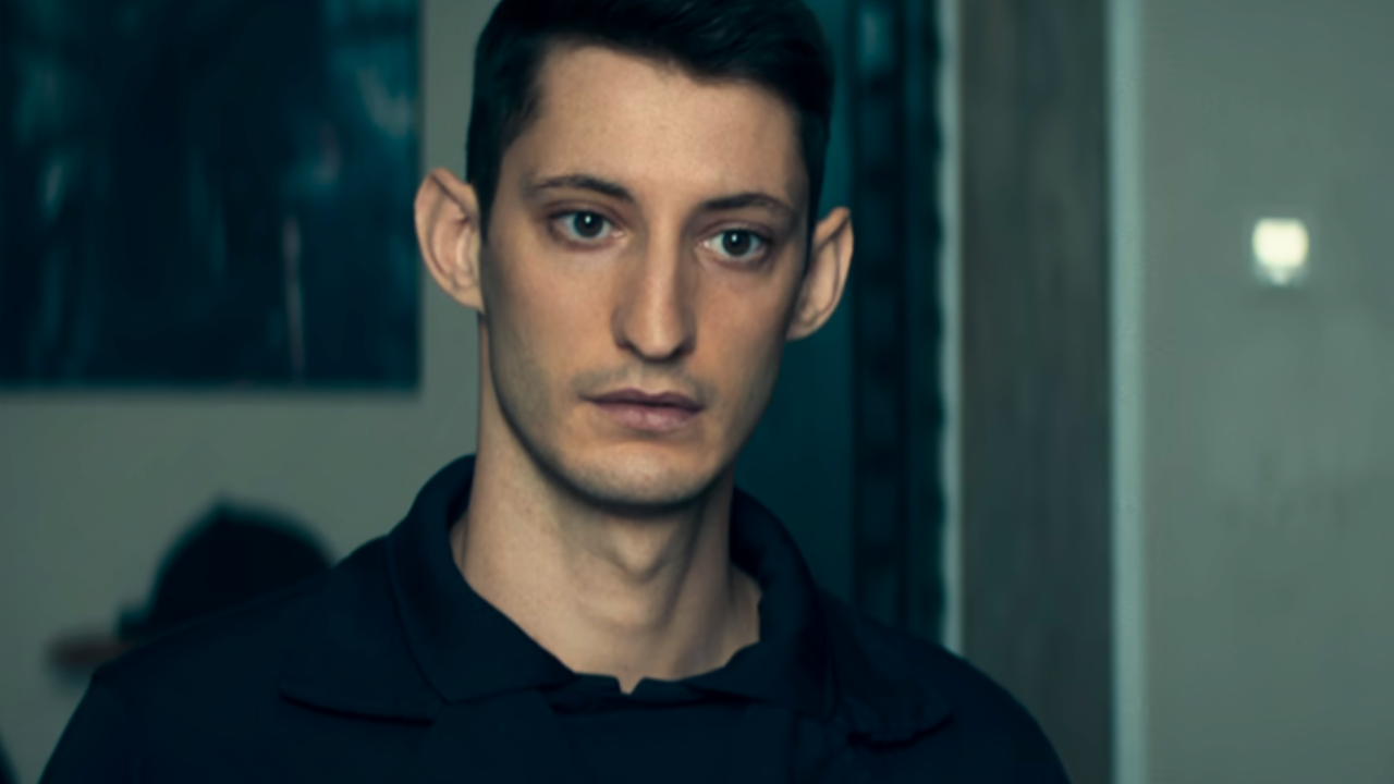 Nouveau sur Netflix : Pierre Niney a changé de physique pour ce film impressionnant
