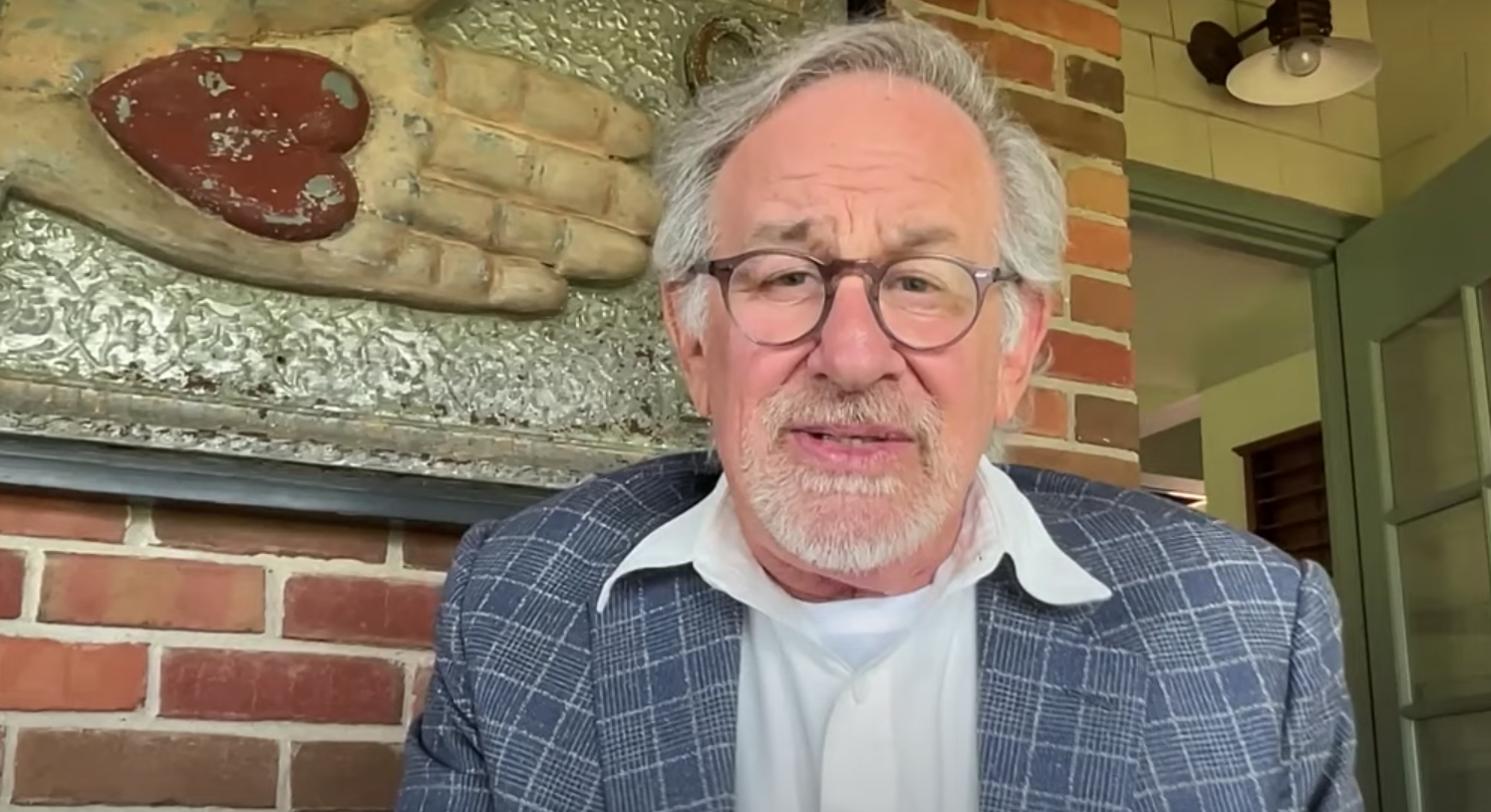 Steven Spielberg a fait une belle surprise à des collégiens français