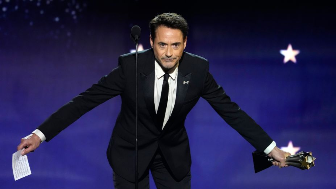 "Amusant comme un pet sous la couette" : Robert Downey Jr. se venge des critiques