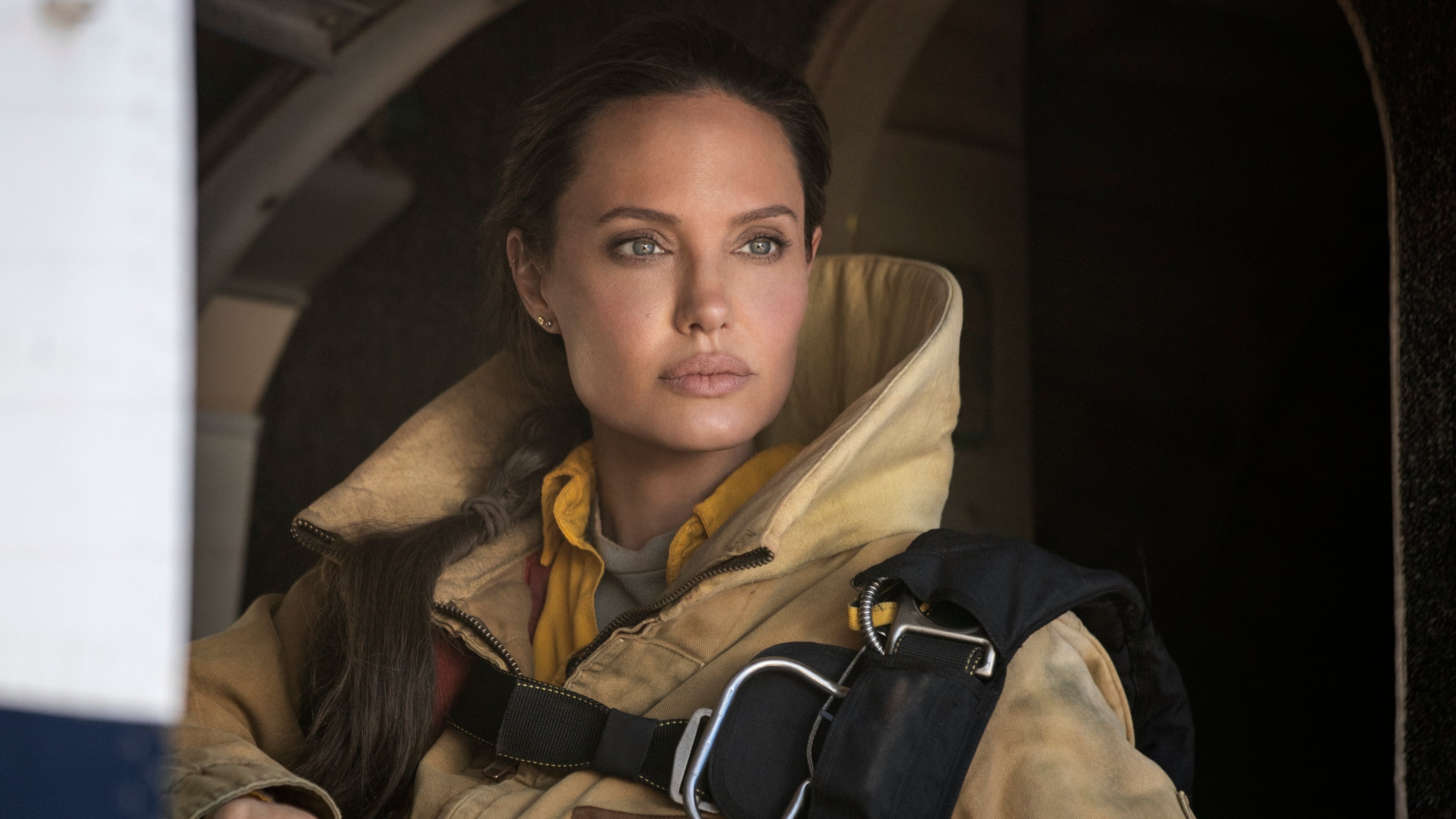 Netflix : dernière chance pour rattraper ce thriller avec Angelina Jolie jamais sorti au cinéma