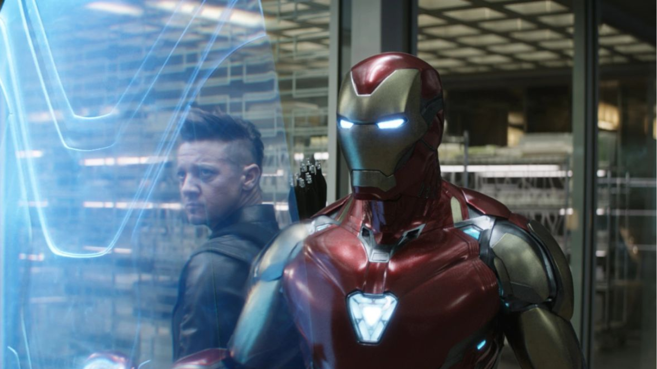 « Cet enf**** ne m’a rien dit » : Jeremy Renner réagit au retour de Robert Downey Jr dans le MCU
