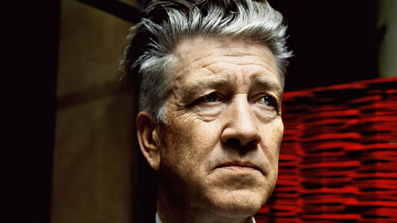 "Je ne prendrai jamais ma retraite" : souffrant, David Lynch prend la parole et rassure ses fans