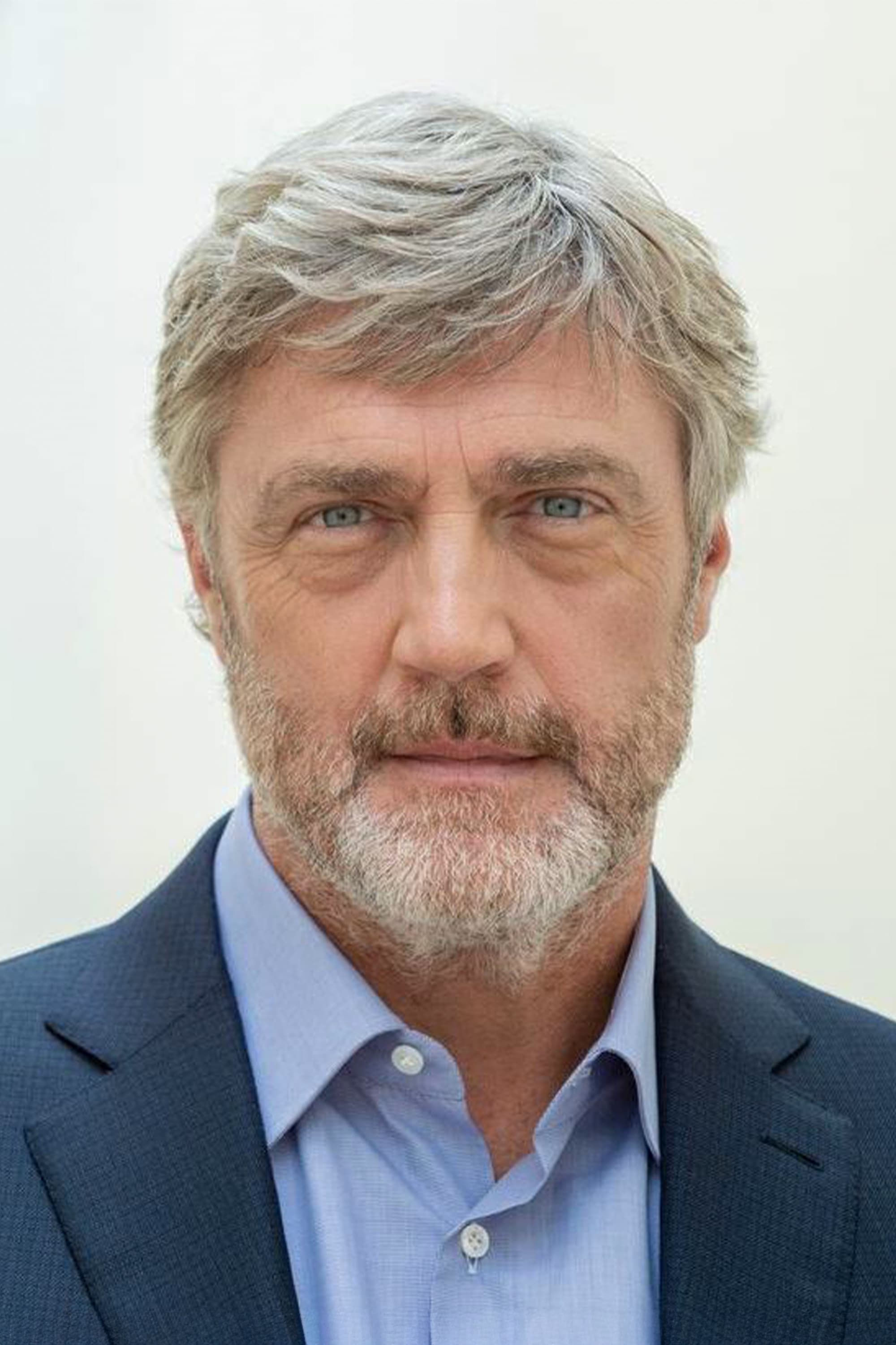 Vincent Regan