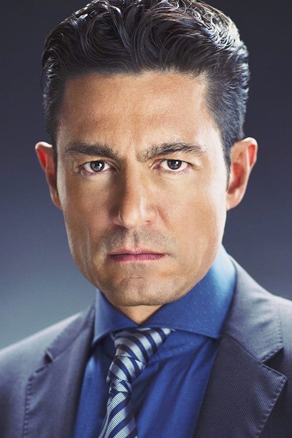 Fernando Colunga