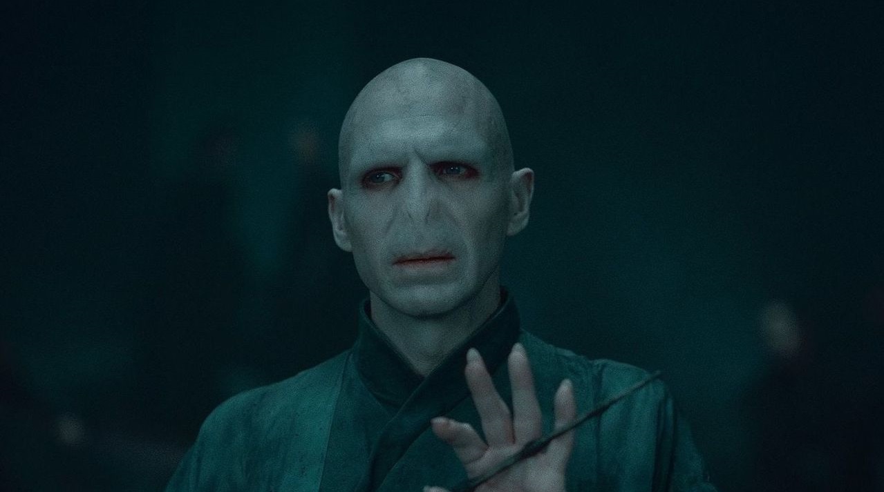 Série Harry Potter : cet acteur serait un parfait Voldemort et même Ralph Fiennes approuve